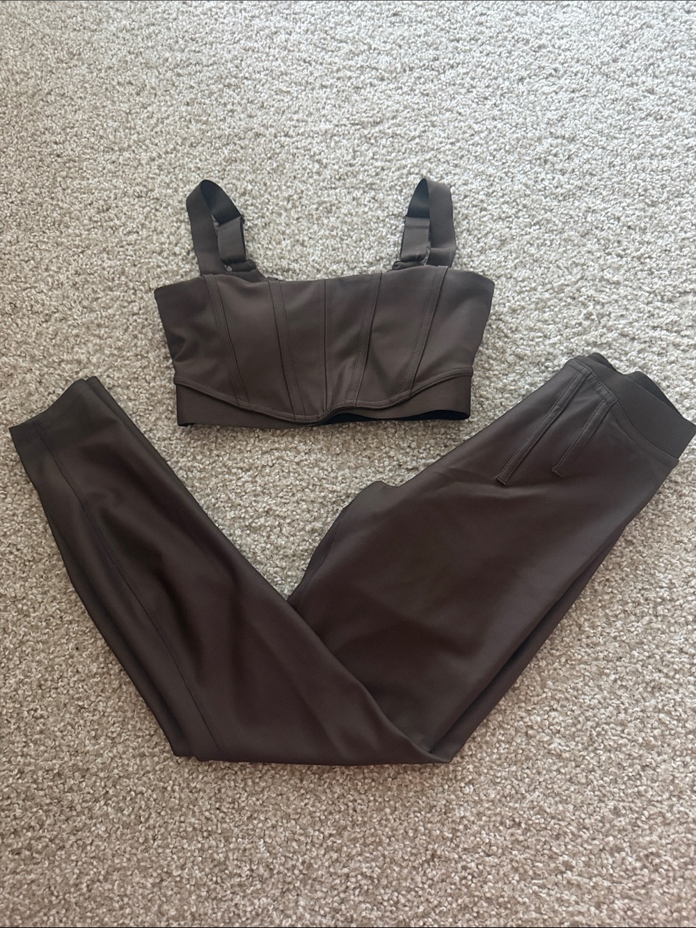 ALO Yoga Brown Ponte Crop Top & Skinny Pants Set
